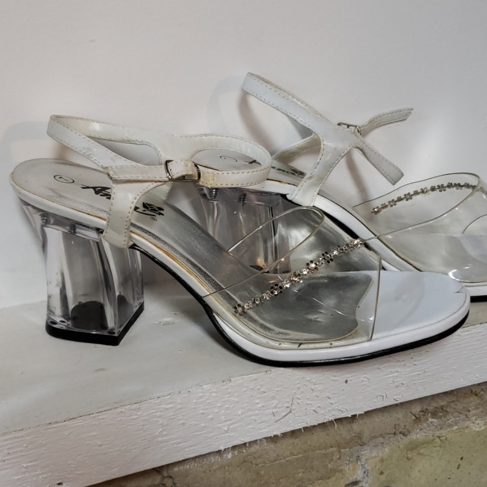 Vintage 90s Y2K Clear Lucite Heels rhinestones